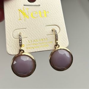 Neu Costume Lavender Gold Tone Earrings C-3